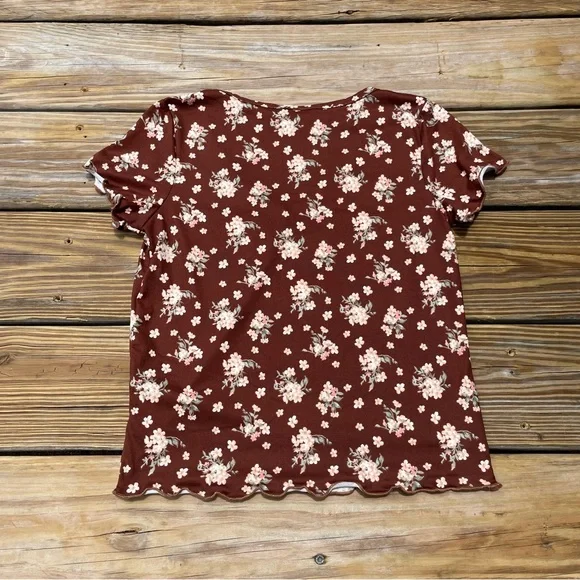 Olivia Rae Brown Floral Top - Picture 2 of 4